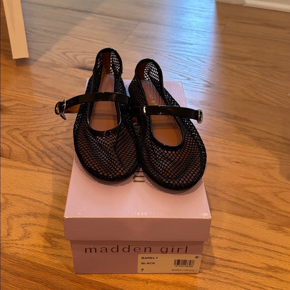 Madden Girl by Steve Madden Barley Mesh Mary Jane Flats - Picture 3 of 4